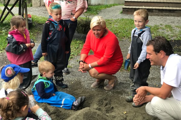Haugen bhg politikerbesøk.jpg